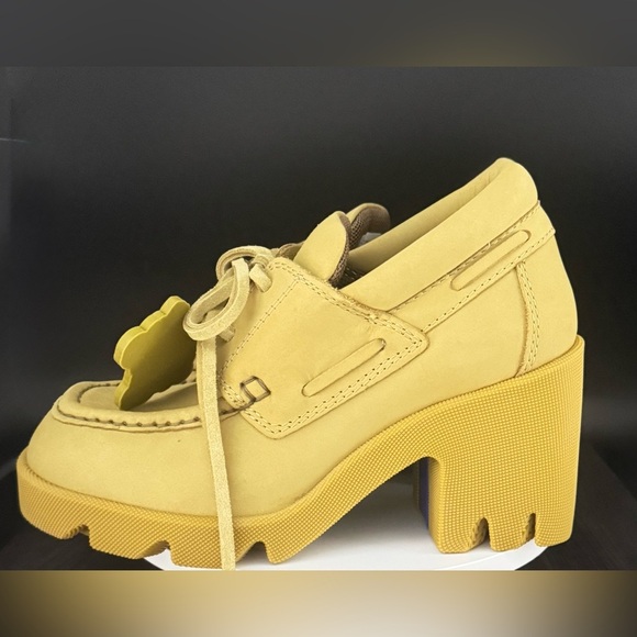 BURBERRY
Nubuck Leather 65mm Loafers
Women’s Size EU 37 - Picture 7 of 12
